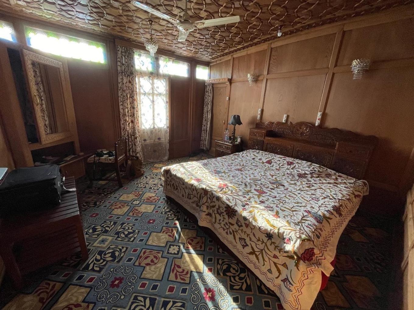 Готель Mossess Group Of Houseboats Срінагар Екстер'єр фото